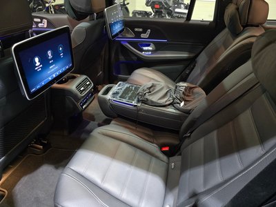 MERCEDES-BENZ GLS - 10