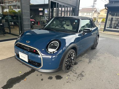 MINI CONVERTIBLE - 1