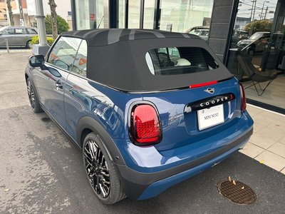 MINI CONVERTIBLE - 8