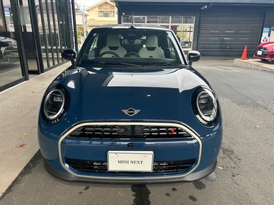 MINI CONVERTIBLE - 2