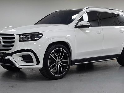 MERCEDES-BENZ GLS - 1