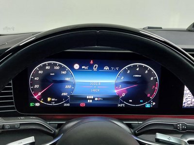 MERCEDES-BENZ GLS - 8