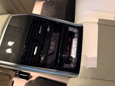 2025 BMW 8 SERIES 照片 8