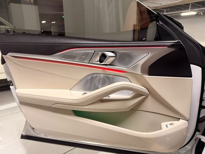 2025 BMW 8 SERIES 缩略图 16