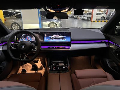صورة مصغرة 14 لـ 2026 BMW 5 SERIES