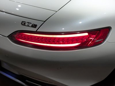 MERCEDES-BENZ GT AMG - 9