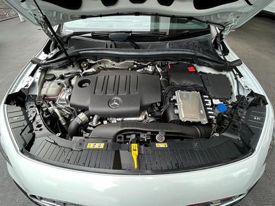 2022 Mercedes-BENZ GLA — фото 5