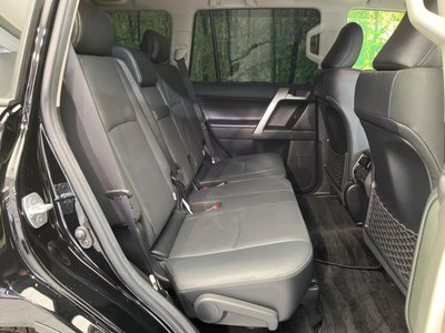 TOYOTA LAND CRUISER PRADO - 9