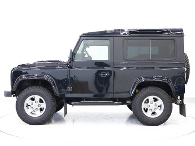 LAND ROVER DEFENDER - 5
