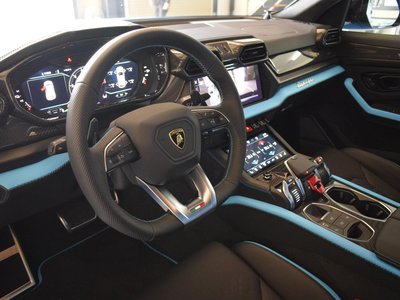صورة مصغرة 34 لـ 2025 Lamborghini URUS