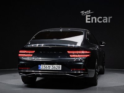 GENESIS G80 (RG3) - 3