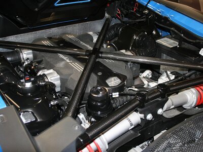 LAMBORGHINI AVENTADOR ROADSTER - 9