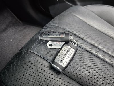 2022 Genesis G80 (RG3) — миниатюра 23