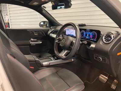 MERCEDES-BENZ GLB - 6