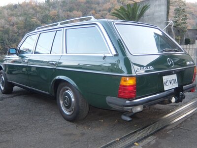 MERCEDES-BENZ MEDIUM-CLASS - 2