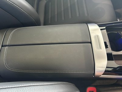 2025 Mercedes-BENZ C-CLASS — миниатюра 18