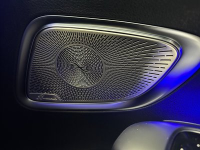 2025 Mercedes-BENZ C-CLASS — миниатюра 26