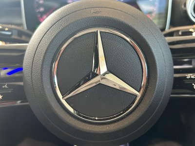 2025 Mercedes-BENZ C-CLASS — миниатюра 11