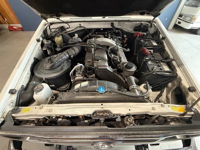 TOYOTA LAND CRUISER 70 - 7