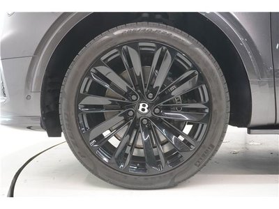 صورة 10 لـ 2021 Bentley BENTAYGA