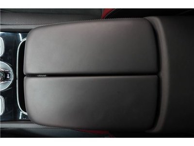 صورة مصغرة 32 لـ 2021 Bentley BENTAYGA