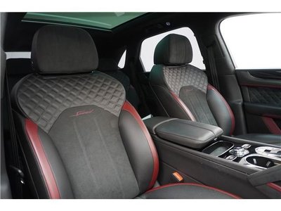 صورة مصغرة 58 لـ 2021 Bentley BENTAYGA