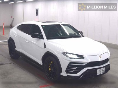 LAMBORGHINI URUS - 1