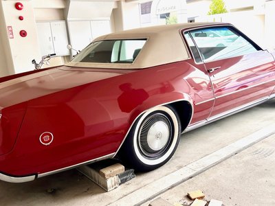 CADILLAC EL DORADO - 8