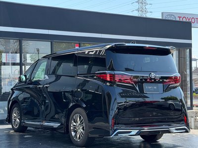 TOYOTA ALPHARD - 8