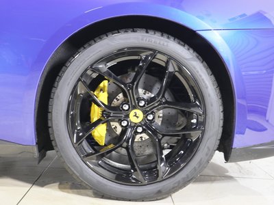 صورة 8 لـ 2019 Ferrari GTC4 LUSSO