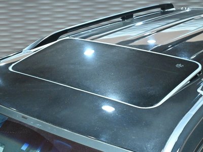 TOYOTA LAND CRUISER 200 - 9