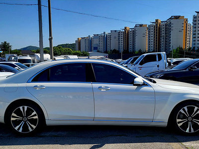 2018 Mercedes-BENZ S-CLASS — миниатюра 18