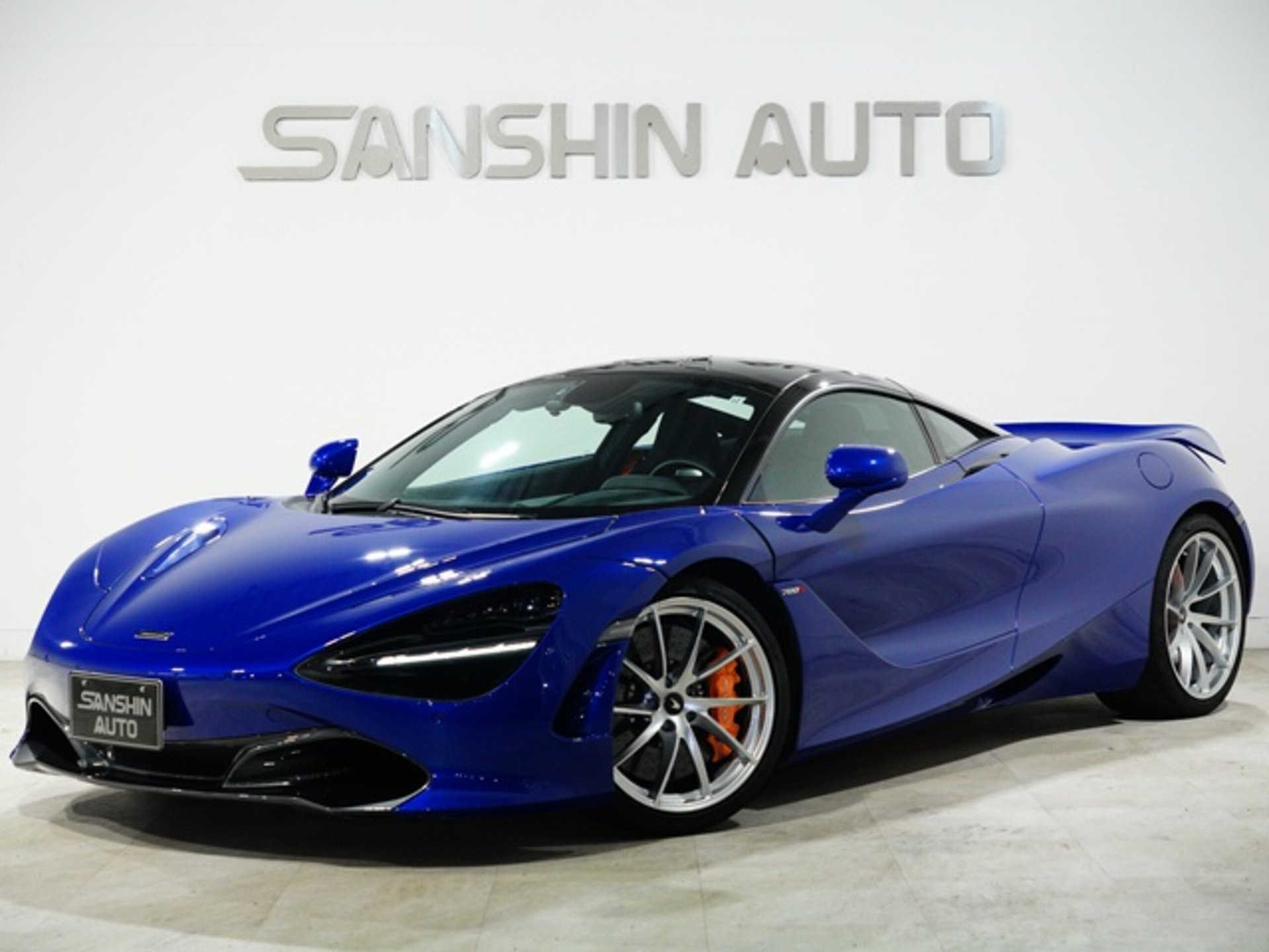 MCLAREN 720S - View 1