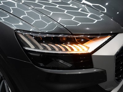 2019 AUDI Q8 照片 7