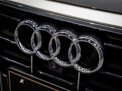 2019 AUDI Q8 — миниатюра 76