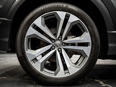 2019 AUDI Q8 — миниатюра 20