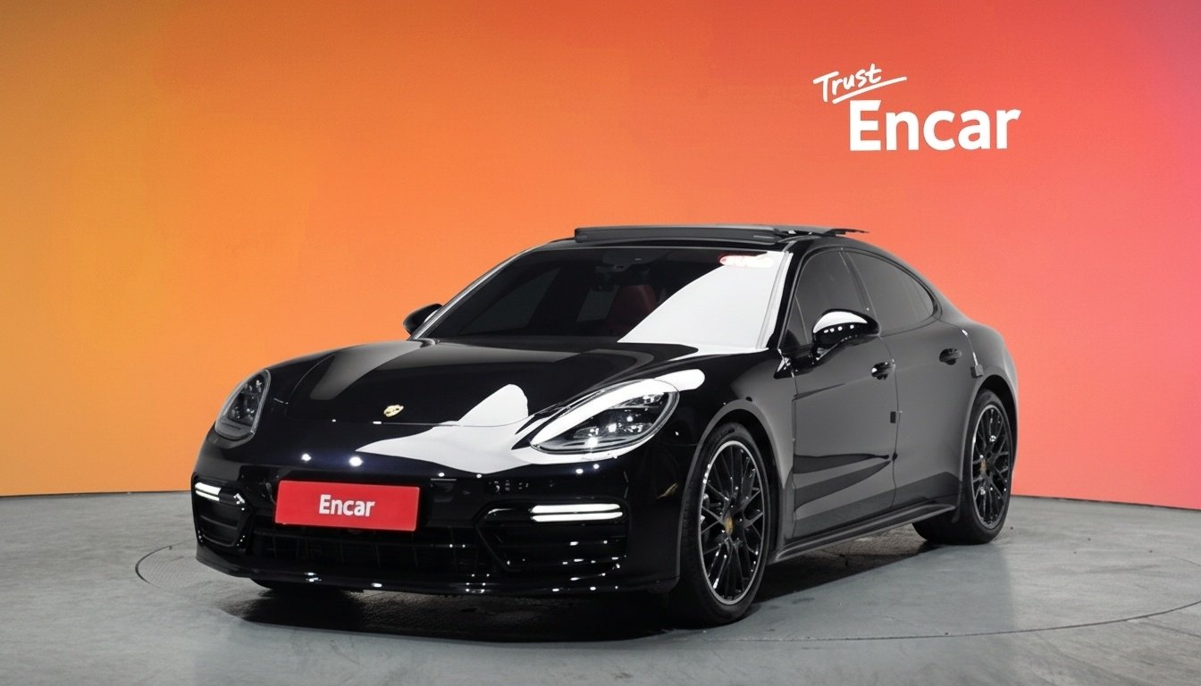 PORSCHE PANAMERA - View 1