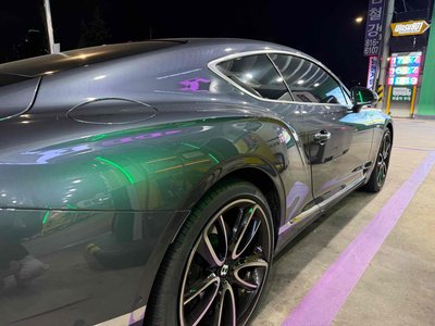 BENTLEY CONTINENTAL - 7