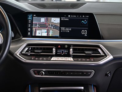 2023 BMW X5 — миниатюра 18