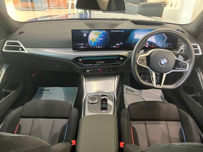2025 BMW 3 SERIES 缩略图 15