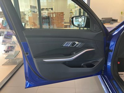 2025 BMW 3 SERIES 缩略图 57