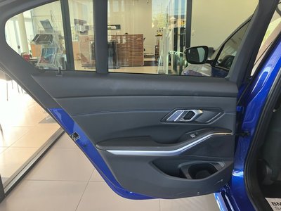 2025 BMW 3 SERIES 缩略图 58