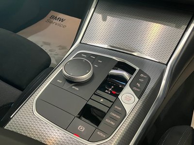 2025 BMW 3 SERIES 缩略图 11