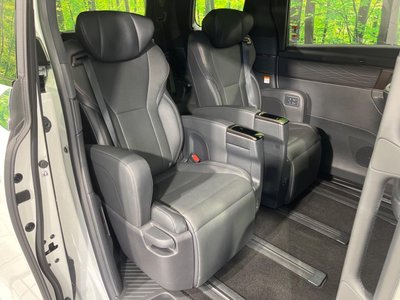 2024 Toyota ALPHARD 照片 9