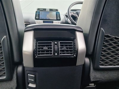 2023 Toyota LAND CRUISER PRADO 缩略图 16