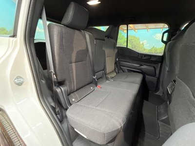 TOYOTA LAND CRUISER 250 - 9