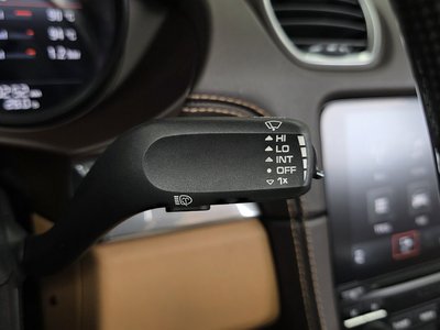 صورة مصغرة 25 لـ 2022 Porsche 718