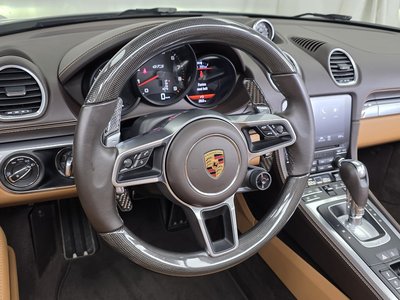 صورة مصغرة 17 لـ 2022 Porsche 718