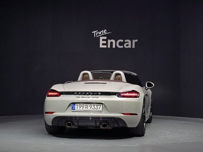 2022 Porsche 718 照片 4