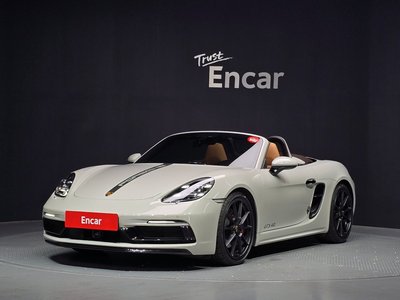 2022 Porsche 718 照片 1